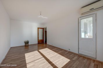Apartament luminos de 3 camere, 2 bai, Rahova! anunturi imobiliare Bucuresti