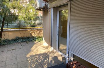Inchiriere spatiu comercial P+1 230mp curte terasa ideal investitie Aviatorilor anunturi imobiliare Bucuresti