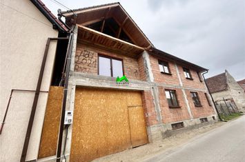 Vilă - 6 camere de vanzare CENTRAL - Sibiu anunturi imobiliare Sibiu