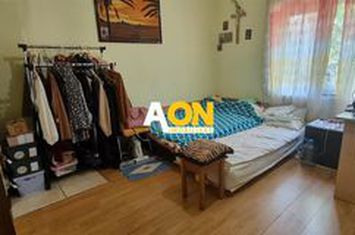 Casa individuala, 2 Camere, zona Poarta I,  300mp teren anunturi imobiliare Alba