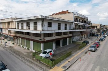 Spațiu comercial colț 291 mp în centrul Drama anunturi imobiliare Grecia