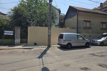 Casa 3 camere, 85mp,240 mp teren,str.Avram Iancu,0% comision anunturi imobiliare Mures