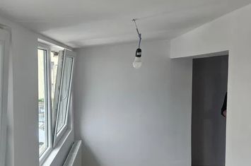 Garsonieră de vanzare BARTOLOMEU - Brasov anunturi imobiliare Brasov