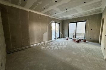 Duplex cu 5 camere, despartit prin camera tehnica, finisaje la alegere anunturi imobiliare Timis