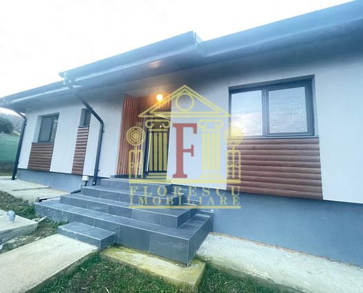 Casă 3 cam Tomesti, 75 mp