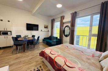 Garsonieră de vanzare BRASOV - Brasov anunturi imobiliare Brasov