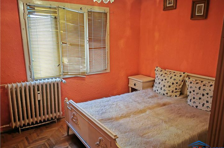 Apartament 2 camere de vanzare OBCINI - Suceava anunturi imobiliare Suceava