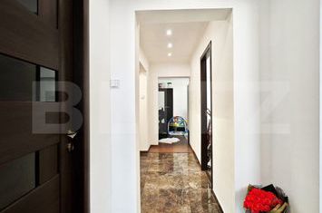 Apartament 3 camere de vanzare ROGERIUS - Bihor anunturi imobiliare Bihor