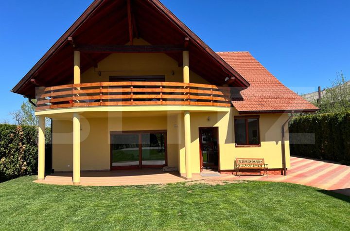 Vilă - 5 camere de vanzare ODOREU - Satu Mare anunturi imobiliare Satu Mare