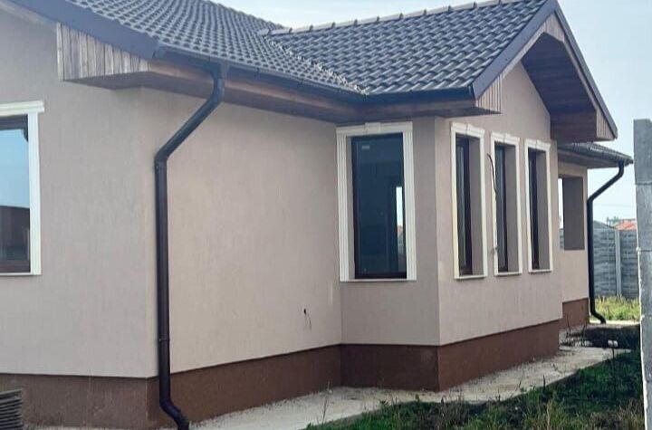 Casă Sântandrei, 4 cam, 150 mp SU, teren 500 mp.138.000 € • Comision 0 anunturi imobiliare Bihor