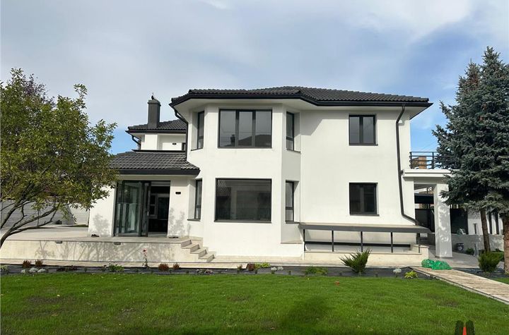 Casă - 8 camere de vanzare IANCU NICOLAE - Bucuresti anunturi imobiliare Bucuresti