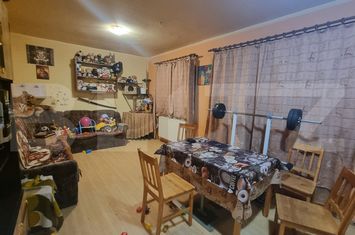 Apartament 2 camere de vanzare BACIU - Cluj anunturi imobiliare Cluj