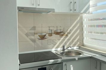 Apartament de inchiriat cu 3 camere Nufarul Plazza, Oradea anunturi imobiliare Bihor