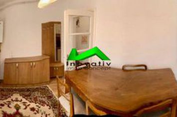 Garsonieră de inchiriat CENTRAL - Sibiu anunturi imobiliare Sibiu