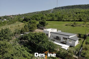 Casă - 7 camere de vanzare BARNOVA - Iasi anunturi imobiliare Iasi