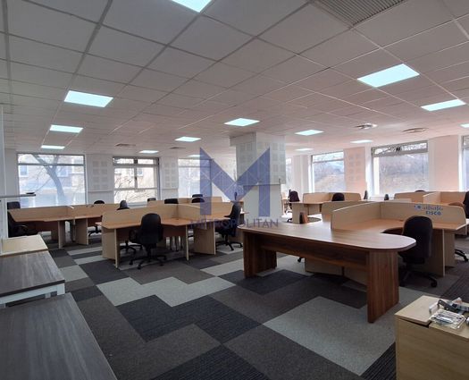 Birou Clasa B Gheorgheni, 164 mp