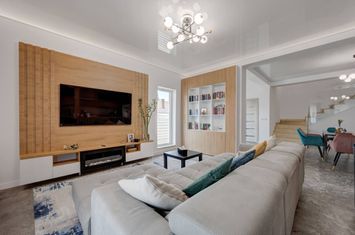 Vila individuala P+1 Tunari | Mobilata complet | Strada Decebal anunturi imobiliare Bucuresti