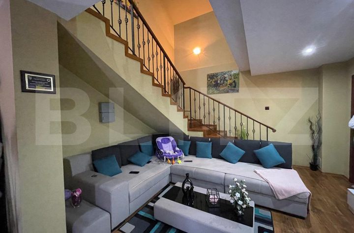 Vilă - 5 camere de vanzare TARGU MURES - Mures anunturi imobiliare Mures