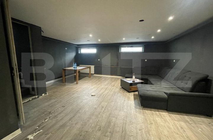 Spațiu comercial de vanzare ORADEA - Bihor anunturi imobiliare Bihor