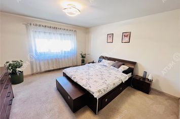 Vilă - 5 camere de vanzare VASILE AARON - Sibiu anunturi imobiliare Sibiu