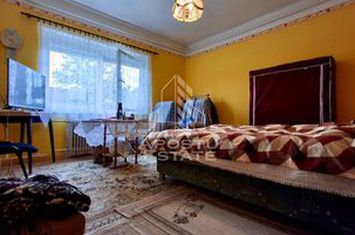 Casa cu 2 camere ,1472mp in Battanya anunturi imobiliare Arad