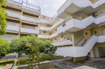 Studio renovat 26 mp, 190 metri de mare, Asprovalta anunturi imobiliare Grecia