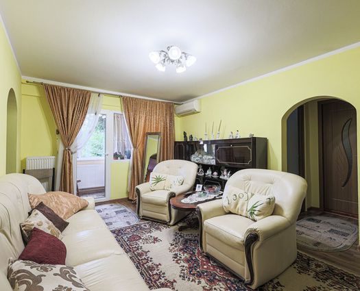 Apartament 4 camere Romanilor, 57 mp