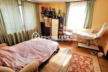 Casa 5 camere,250 mp,622 mp teren, cartier 7 Noiembrie,zona Sudului, anunturi imobiliare Mures