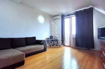 Apartament 2 camere decomandat la mansarda anunturi imobiliare Arad