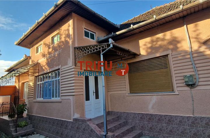 Casă - 4 camere de vanzare CENTRAL - Alba anunturi imobiliare Alba