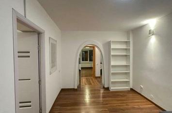 Apartament 4 camere de inchiriat CENTRUL CIVIC - Brasov anunturi imobiliare Brasov