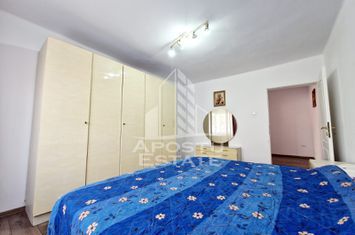 Casa individuala cu 3 camere,107 mp ,renovata recent ,Zona Aradul Nou anunturi imobiliare Arad