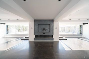 Apartament 5 camere de vanzare BARBU VACARESCU - Bucuresti anunturi imobiliare Bucuresti