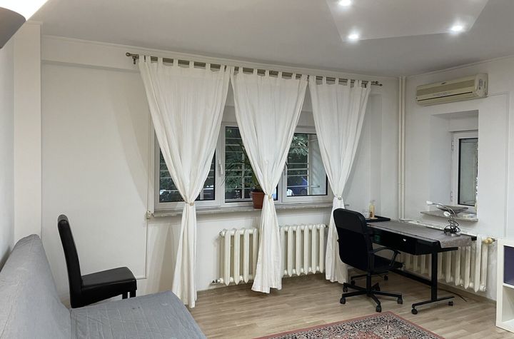 Matei Basarab - Traian garsoniera decomandata 40 mp utili 480 Euro anunturi imobiliare Bucuresti