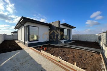 Casă - 3 camere de vanzare COMUNA BERCENI - Bucuresti anunturi imobiliare Bucuresti