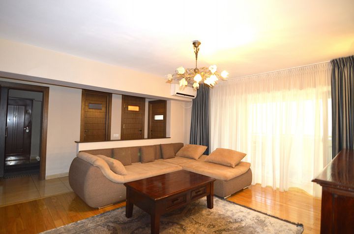 Apartament 3 camere de inchiriat UNIRII - Bucuresti anunturi imobiliare Bucuresti
