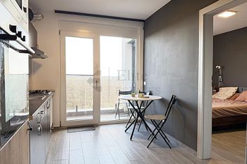 Apartament nou cu 2 camere de vanzare in zona Universitatii anunturi imobiliare Bihor