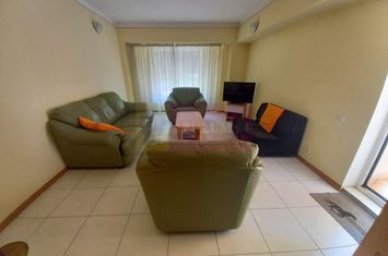 Piata Unirii vanzare apartament 4 camere, metrou si parc anunturi imobiliare Bucuresti