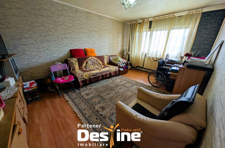Apartament 4 camere de vanzare IASI - Iasi anunturi imobiliare Iasi