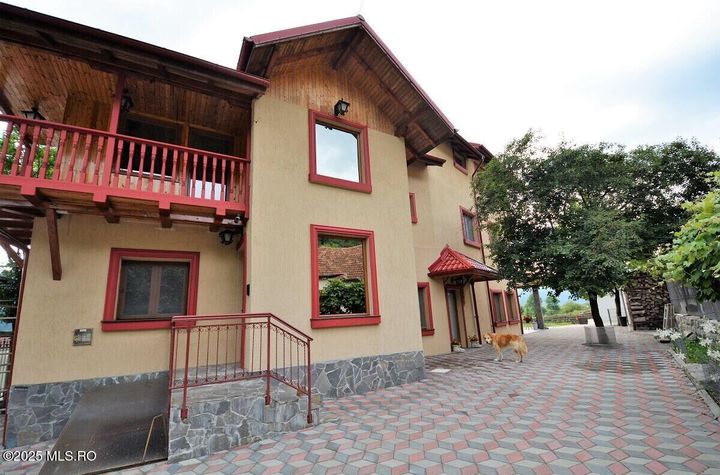Campulung - Leresti, casa de munte, teren 5503 mp anunturi imobiliare Arges