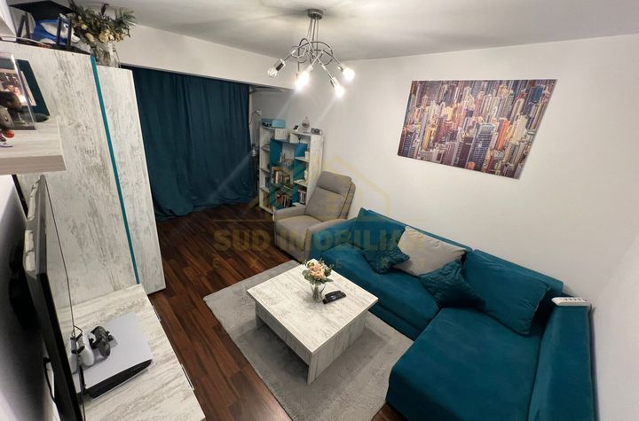 Apartament 3 camere decomandat +parcare Solstitiului anunturi imobiliare Bucuresti