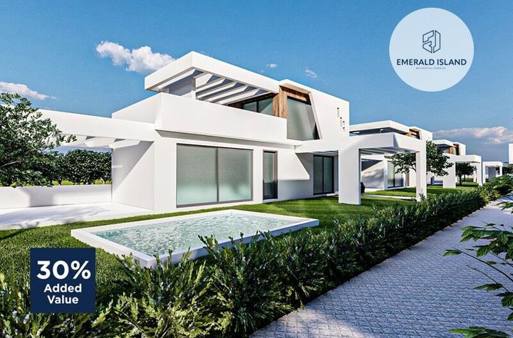 Locuință 3 camere 101,81 mp, 70 m de mare anunturi imobiliare Grecia
