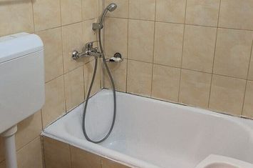 Garsoniera Piata Alba Iulia - CEC Bank , bloc fara risc seismic anunturi imobiliare Bucuresti
