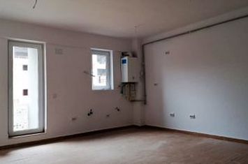 Apartament 2 camere de vanzare in Iasi Pacurari, in spate la Kaufland, mutare imediata. anunturi imobiliare Iasi