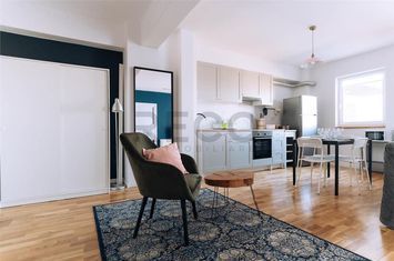 Apartament 2 camere de inchiriat CENTRAL - Bihor anunturi imobiliare Bihor