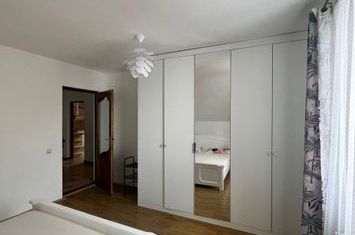 Apartament 4 camere de vanzare RADAUTI - Suceava anunturi imobiliare Suceava