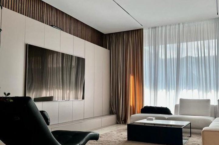 Vilă - 5 camere de inchiriat PIPERA - Bucuresti anunturi imobiliare Bucuresti