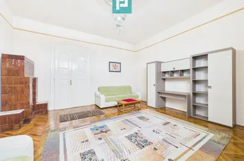 Apartament generos cu 3 camere, – Zona Centrală anunturi imobiliare Arad