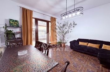 Apartment cu 2 camere, semidecomandat, renovat, zona Lipovei anunturi imobiliare Timis