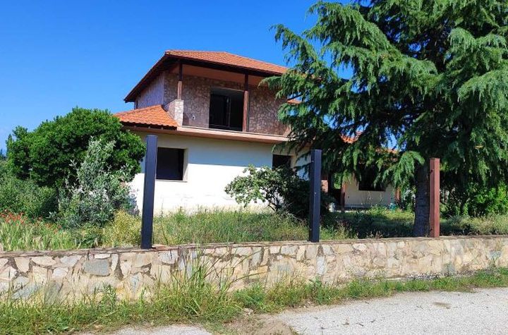 Casă individuală 197 mp pe teren 1.742 mp, Cheimarros anunturi imobiliare Grecia
